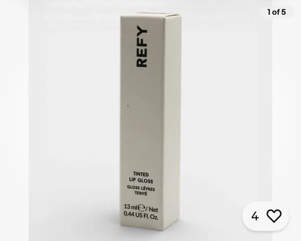 the REFY Satin Liquid Lipstick Pen with Vitamin E in the shade Rosa